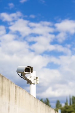 CCTV kamera. güvenlik kamerası duvarda. özel mülkiyet prote