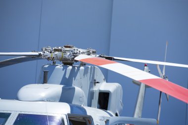 Granada, İspanya - 18 Mayıs: Akrobasi İspanyol helikopter devriye (Aspa devriye) gerçekleştirmek airshow (Aspa devriye Granada şehrinde 10 Aanniversary), 18 Mayıs 2014 Granada, İspanya