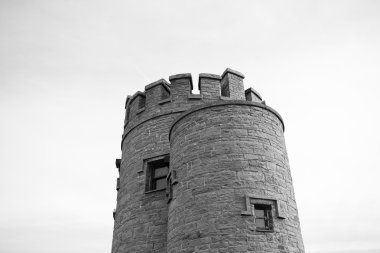 Clare, İrlanda 'da anne kayalıkları