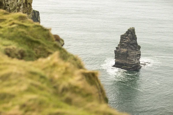 Acantilados de moher en el condado de Clare, Irlanda Imágenes de stock libres de derechos