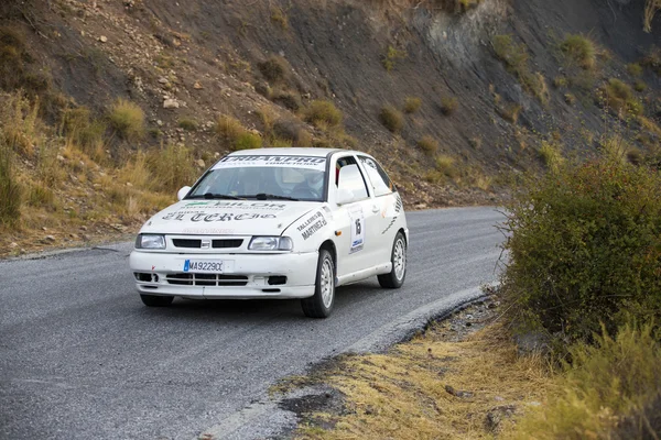 GRANADA, ESPAÑA - SEP 27: Racer desconocido en el "Primer Rally-Crono el Purche", el 27 de septiembre de 2014 en Granada, España . — Foto de Stock