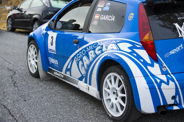 Granada, Spanyolország - Sep 27: Ismeretlen versenyző, a "Primer Rally-Crono el Purche", a szeptember 27, 2014, Granada, Spanyolország. — Stock Fotó