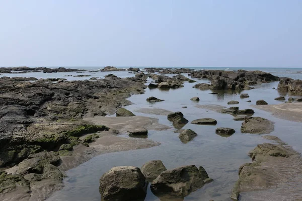 Klippor Nära Havet Indien — Stockfoto