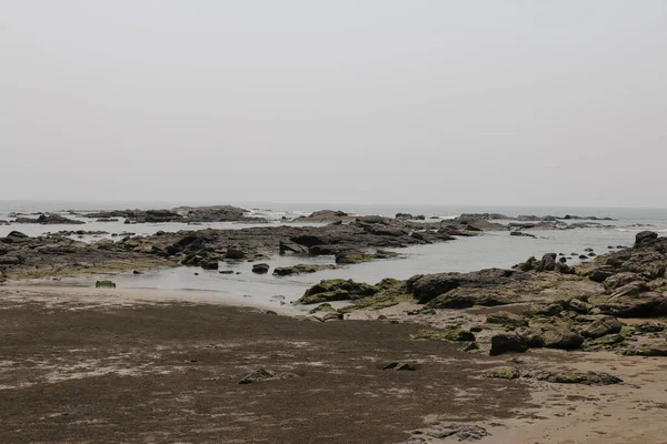 Камни Берегу Моря Гоа Индия — стоковое фото