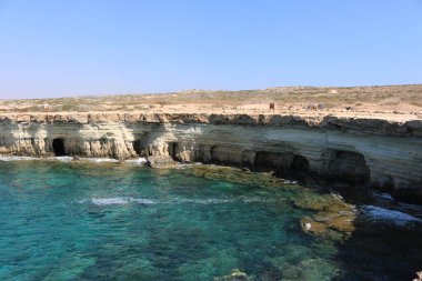 Deniz Mağaraları Cavo Greco