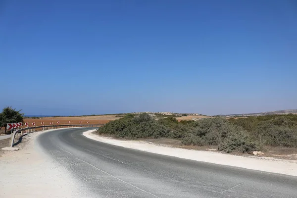 Kıbrıs Rum Kesimi Nin Cape Greco Milli Parkı Ndaki Yol — Stok fotoğraf