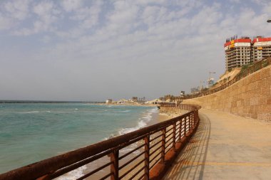 Mavi deniz boyunca gezinti, İsrail Netanya