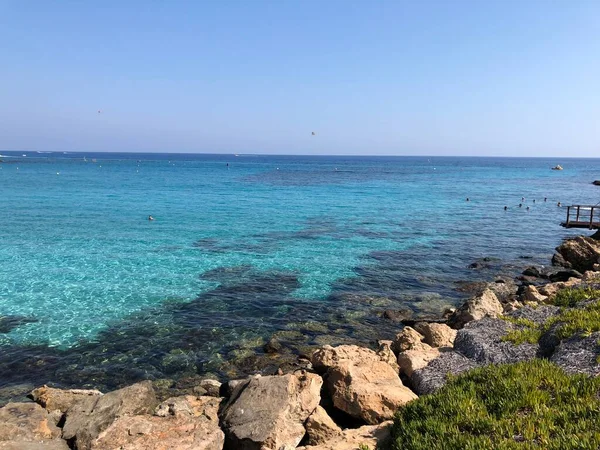 Plaża Zatoki Fig Cypr Protaras Letnie Wakacje Morze Śródziemne — Zdjęcie stockowe