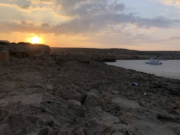 Zypern Kap Greko Sonnenuntergang Auf Felsigen Bergen Der Nähe Der — Stockfoto