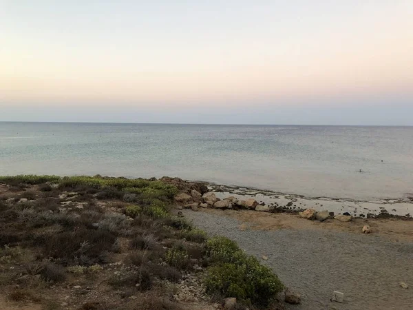 Akdeniz 'de gün batımı. Protaras. Kıbrıs