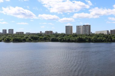 Moskova khimki nehri yaz manzarası