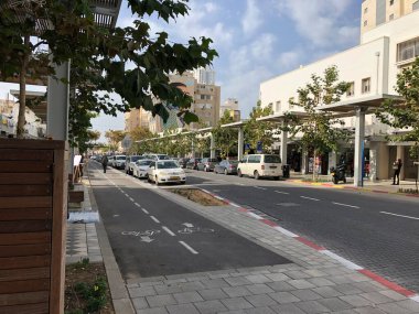 Netanya 'nın sokaklarında İsrail yazı