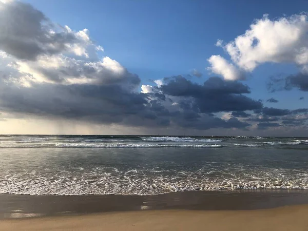 Средиземное Море Израиль Облака Волны Тель Авив — стоковое фото