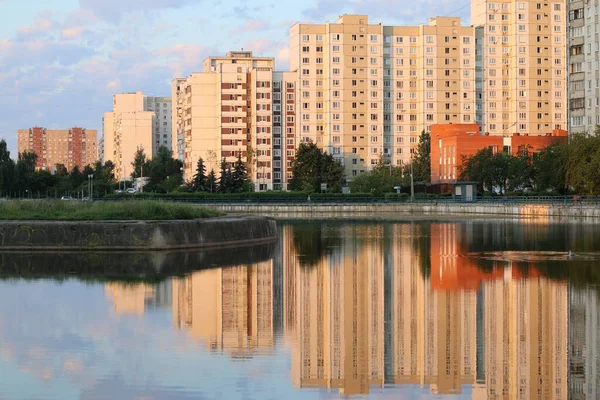 Lagoa Cidade Zelenograd Distrito Administrativo Moscou Rússia Belo Nascer Sol — Fotografia de Stock