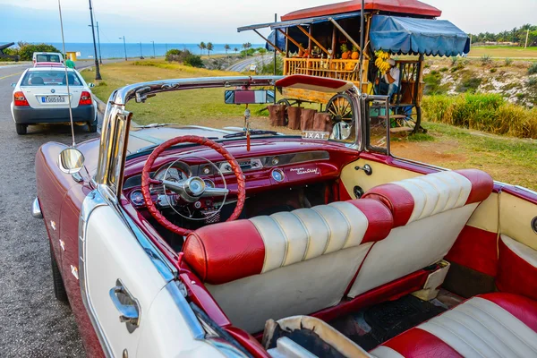 Vieja Cuba coche . —  Fotos de Stock