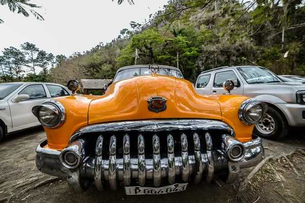 Old Cuba car. — Stock Photo, Image