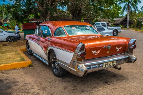 キューバの古い車. — ストック写真