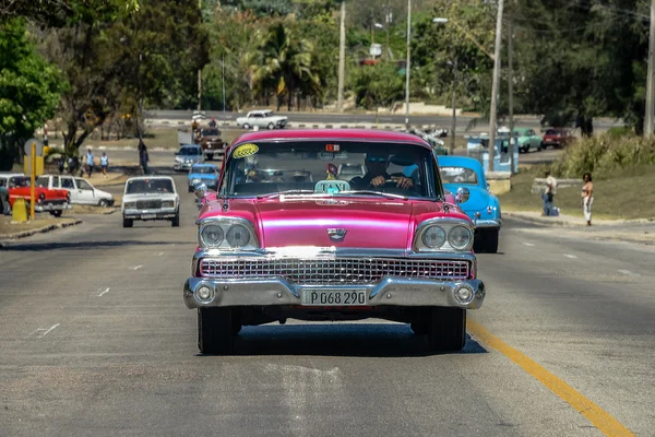 キューバの古い車. — ストック写真