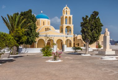 Güzel Santorini Adası.