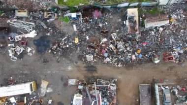 Metal hurdalıkta hava manzarası