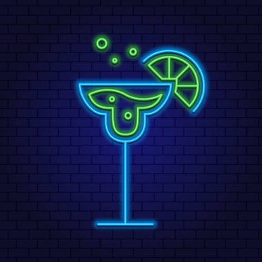 Kokteyl Margarita Neon Tasarım Elementi. Lime 'la bir bardak Kokteyl. Kokteyl barı, Pub. İçki Tanıtım Vektörü.