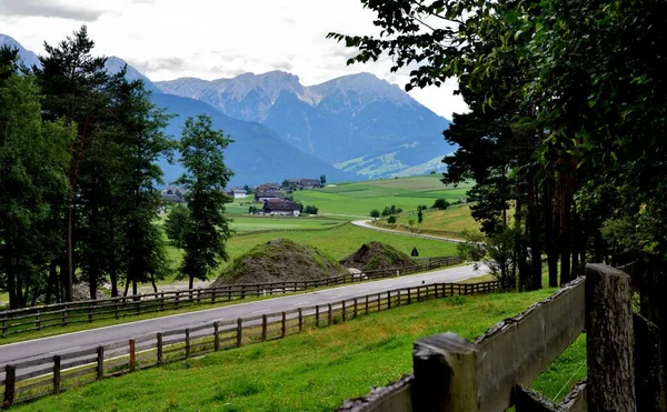 Landelijk Deel Van Anterselva Vallei Met Hochalpenkopf Het Valdaora Gebergte — Stockfoto