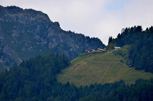 Grente Almen Kunyhó Anterselva Hegy Található 2000 Méter Tengerszint Feletti — Stock Fotó