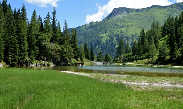 Small Pretty Alpine Lake Called Klapfsee Located 1690 Meters Sea — Stock Photo, Image