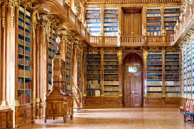 Admont Abbey Kütüphanesi, Avusturya: Dünyanın en büyük manastır kütüphanesi olan nefes kesici bir Barok kütüphanesi, yüzyılların bilgisini koruyor..