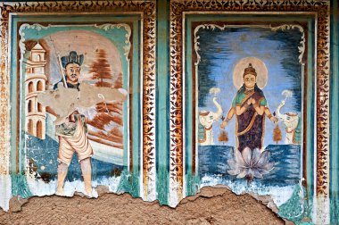 Mandawa 'daki geleneksel dekore edilmiş bir evde figürlü ve sahneli duvar resimleri yer alıyor. Bu, Shekhawati 'deki yerel kültür ve tarihi yansıtıyor.