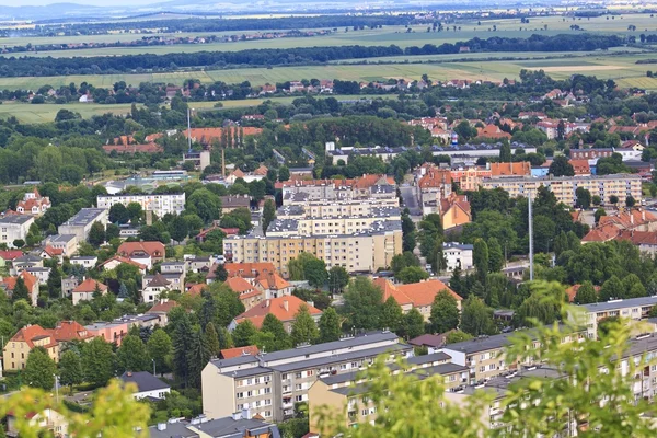 Veduta aerea di una piccola città — Foto Stock