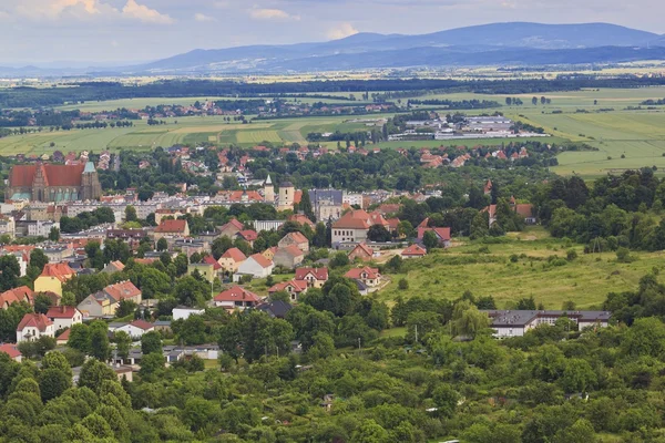 Veduta aerea di una piccola città — Foto Stock