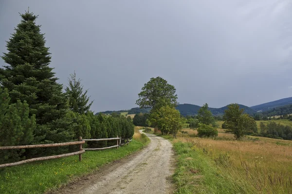 Landschaft in polnischen Bergen sowie - Eulengebirge — Stockfoto