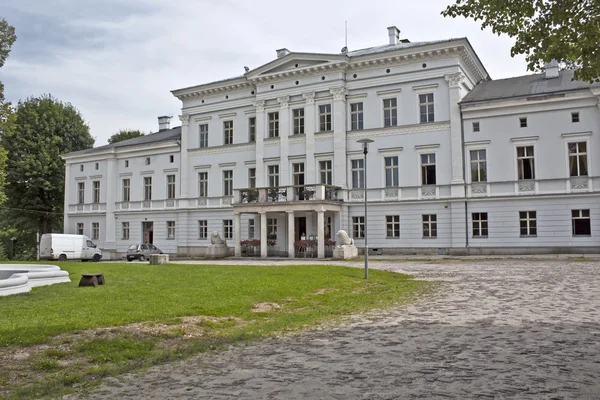 Jedlinka palác v Polsku. — Stock fotografie