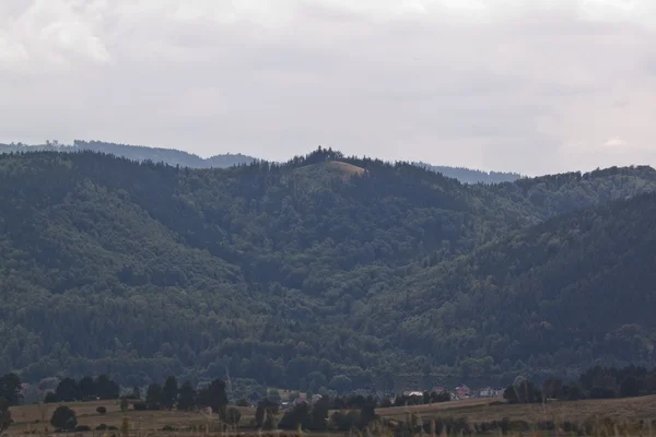 Landschaft in polnischen Bergen sowie - Eulengebirge — Stockfoto