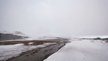Zaman atlamalı Şofben patlama Strokkur, İzlanda