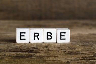 Küpleri içinde yazılmış Almanca sözcük mirası