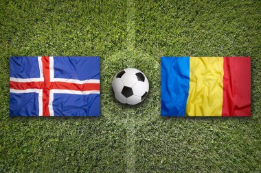 İzlanda vs Polonya szoccer sahada bayraklar