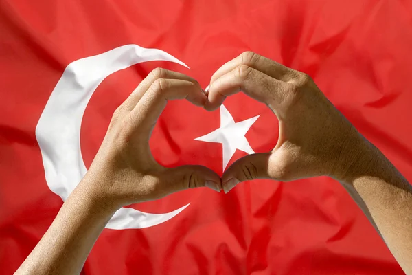 Mani simbolo del cuore, Turchia bandiera — Foto Stock