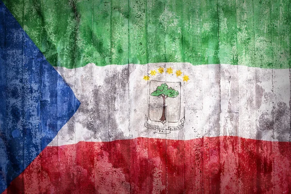 Estilo grunge de la bandera de Guinea Ecuatorial en una pared de ladrillo —  Fotos de Stock