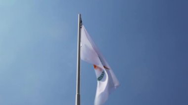 Kıbrıs bayrağı Tekstil