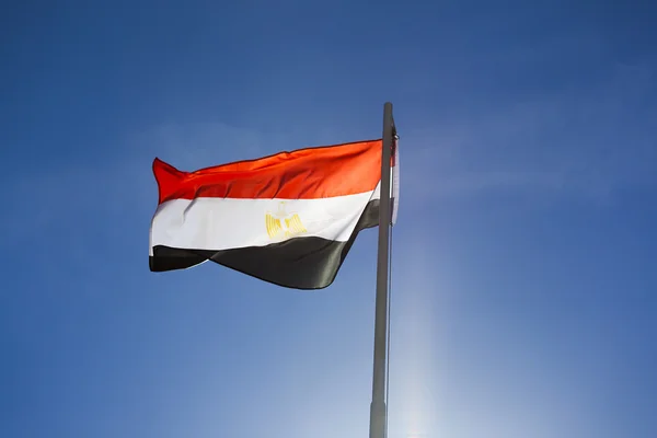 National flag of Egypt on a flagpole — Stock Photo, Image