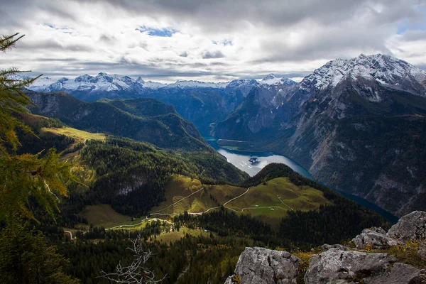 Sonbaharda Jenner Dan Koenigssee Gölü Bavyera Almanya Dağ Manzarası — Stok fotoğraf