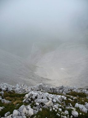 Ferrata Dağı üzerinden Alpspitze Kötü hava koşulları ile, Bavyera, Almanya