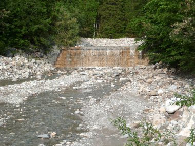 Lainbach Şelalesi Bavyera, Almanya 'da Lainbach Vadisi' nde.