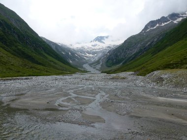Berlin yüksek yolu, Avusturya Tyrol 'da Zillertal Alpleri