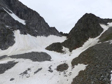 Berlin yüksek yolu, Avusturya Tyrol 'da Zillertal Alpleri