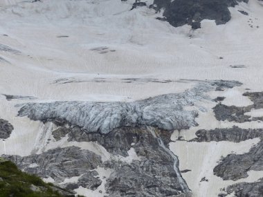 Berlin yüksek yolu, Avusturya Tyrol 'da Zillertal Alpleri