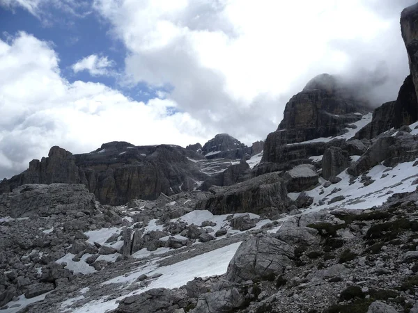 Bocchette Mountain Tour Brenta Dolomites Italy Summertime — Stock Photo, Image