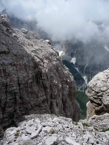 Bocchette Mountain Tour Brenta Dolomites Italy Summer Mertime — 图库照片